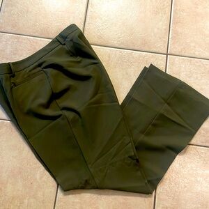 Women’s trousers
